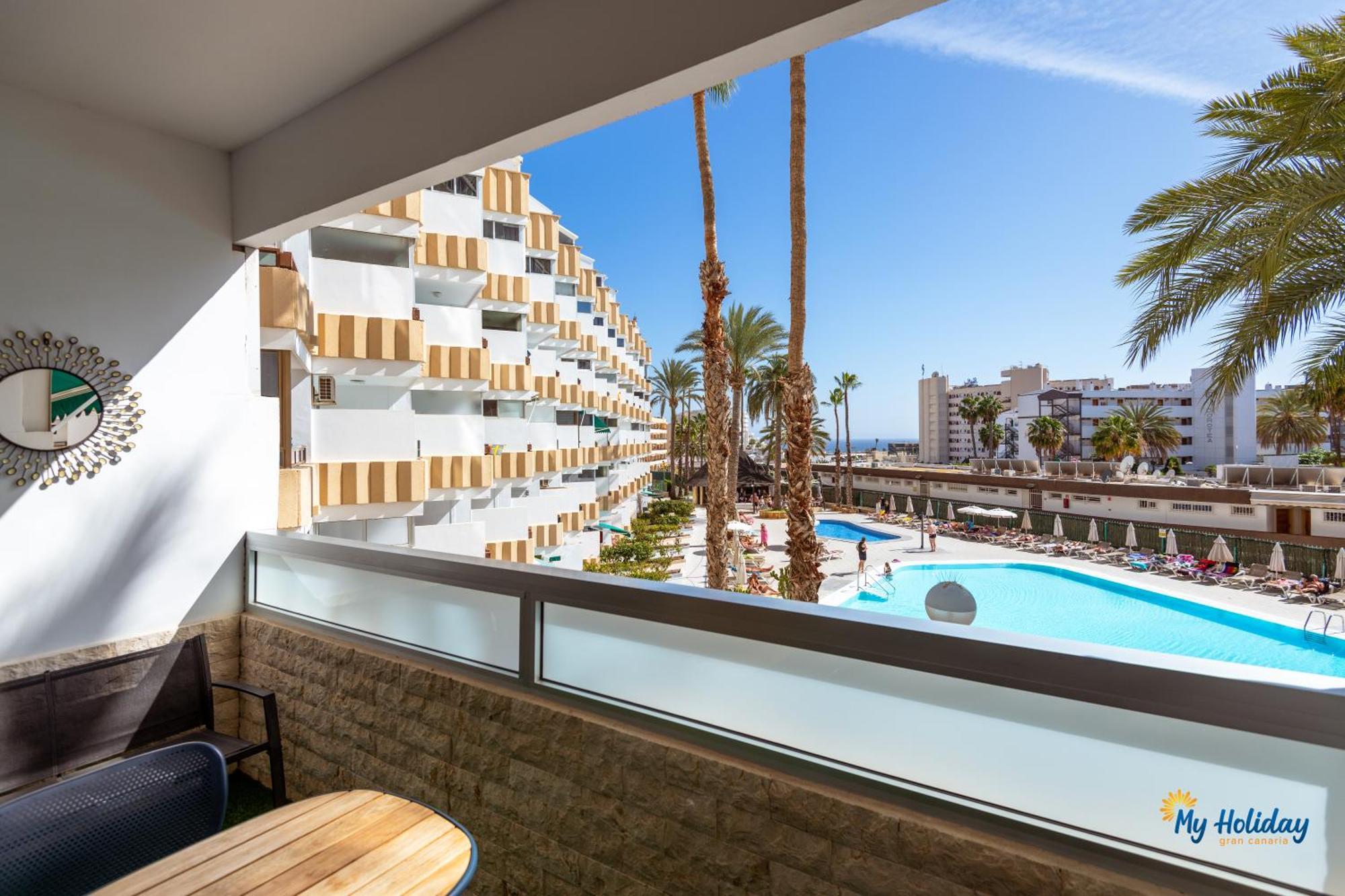 Lenas Modern Apartment San Bartolome Bagian luar foto